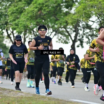 Runner Photo 6226702