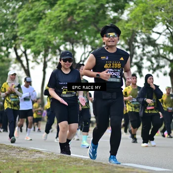 Runner Photo 6226732