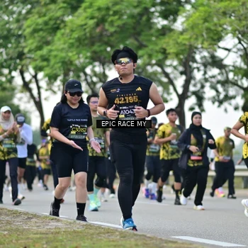 Runner Photo 6226737