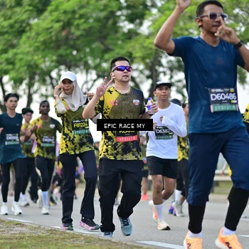 Runner Photo 6226791