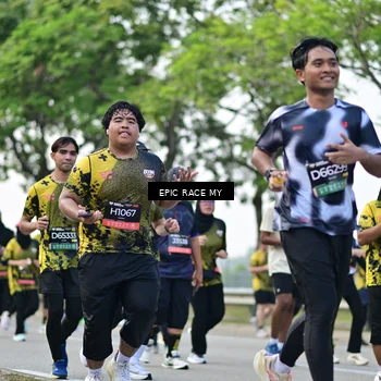 Runner Photo 6227078