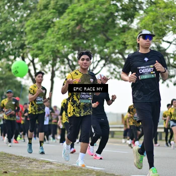 Runner Photo 6227110
