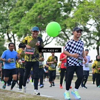 Runner Photo 6227157
