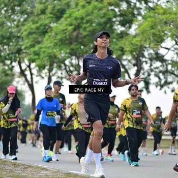 Runner Photo 6227275