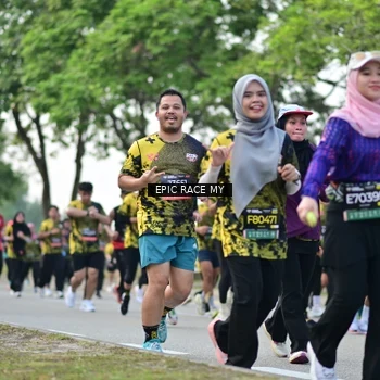 Runner Photo 6227413