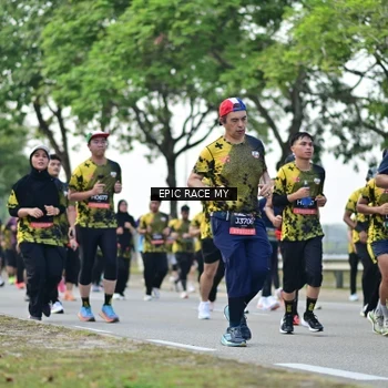 Runner Photo 6227418