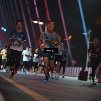 Runner Photo 6227456