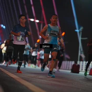 Runner Photo 6227501