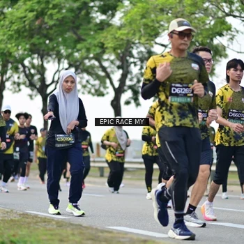 Runner Photo 6227518