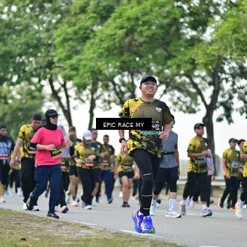 Runner Photo 6227583
