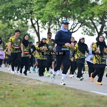 Runner Photo 6227631