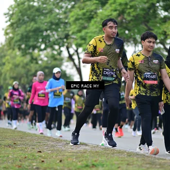 Runner Photo 6227644
