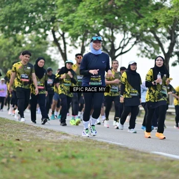 Runner Photo 6227716