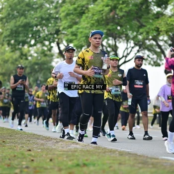 Runner Photo 6227727