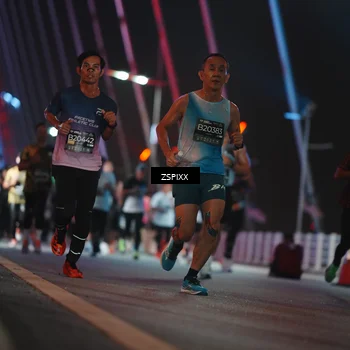 Runner Photo 6227734