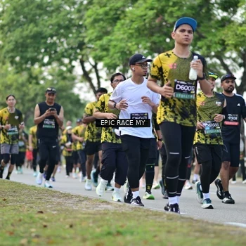 Runner Photo 6227749