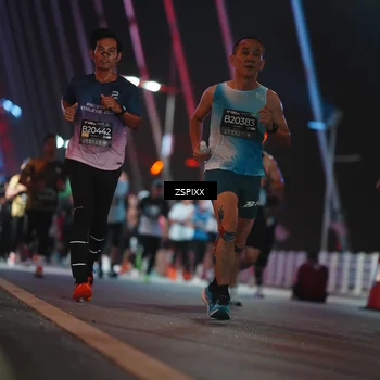 Runner Photo 6227889