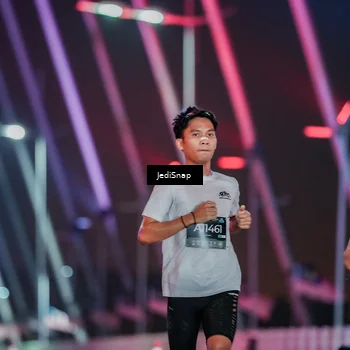 Runner Photo 6228194