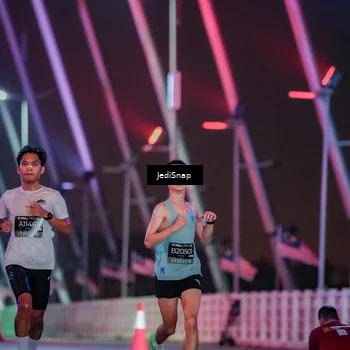 Runner Photo 6228234
