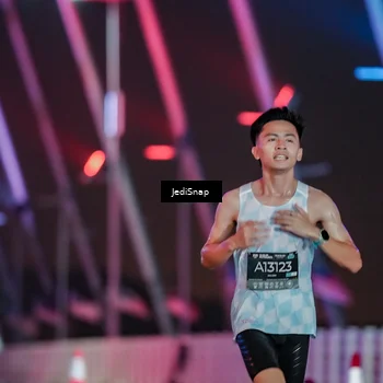 Runner Photo 6228280