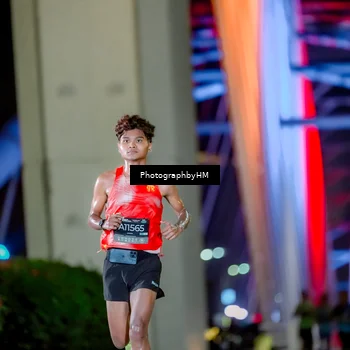 Runner Photo 6228380