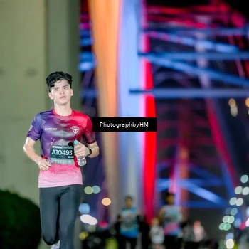 Runner Photo 6228386