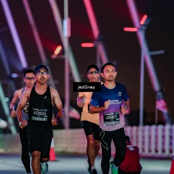 Runner Photo 6228852