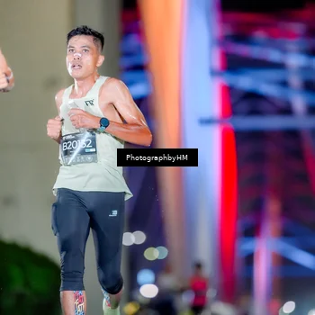 Runner Photo 6229077