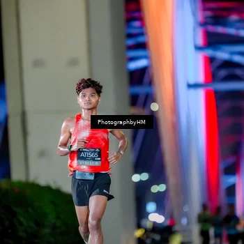Runner Photo 6229279