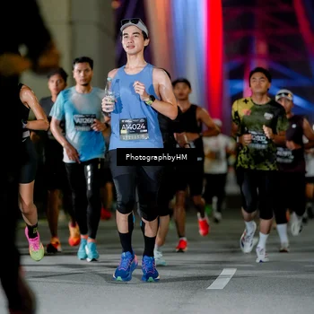 Runner Photo 6229293