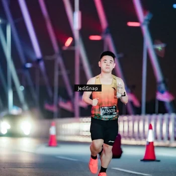 Runner Photo 6229388