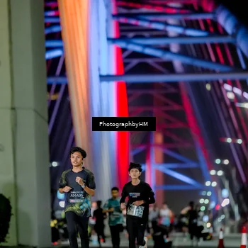 Runner Photo 6229435
