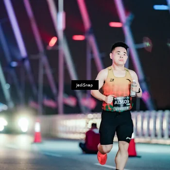 Runner Photo 6229483