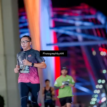 Runner Photo 6229494