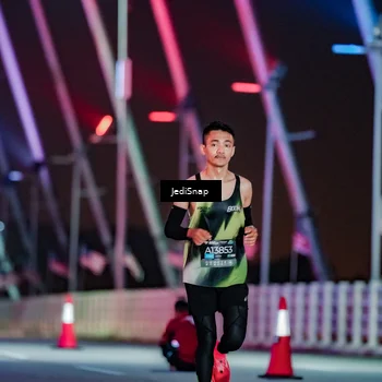 Runner Photo 6229528