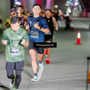 Runner Photo 6229715