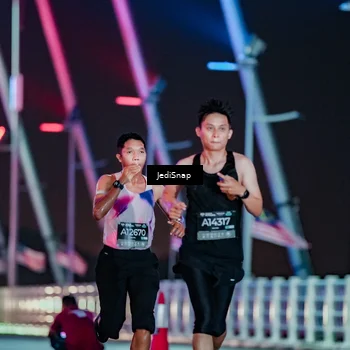 Runner Photo 6229818