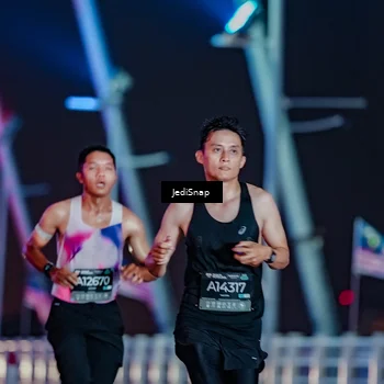 Runner Photo 6229872