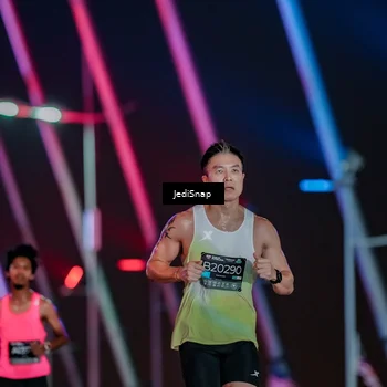 Runner Photo 6229961