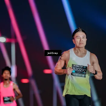 Runner Photo 6229989