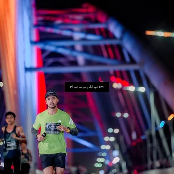 Runner Photo 6230047