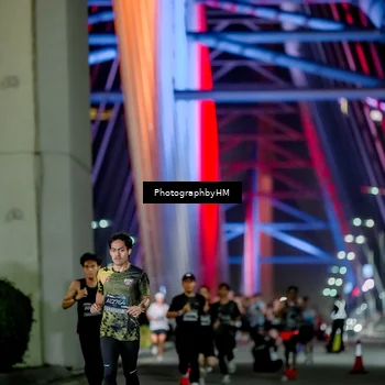 Runner Photo 6230330