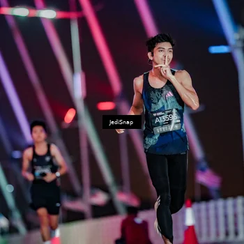 Runner Photo 6230550