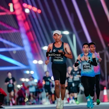 Runner Photo 6230754
