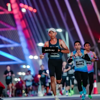 Runner Photo 6230761