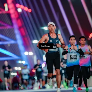 Runner Photo 6230797