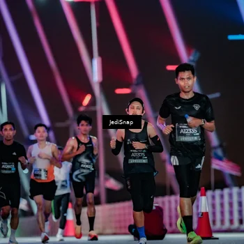 Runner Photo 6230861