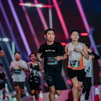 Runner Photo 6231058