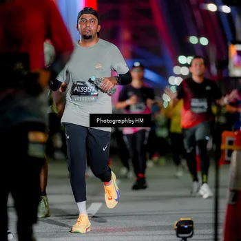 Runner Photo 6231446