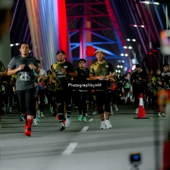 Runner Photo 6231467